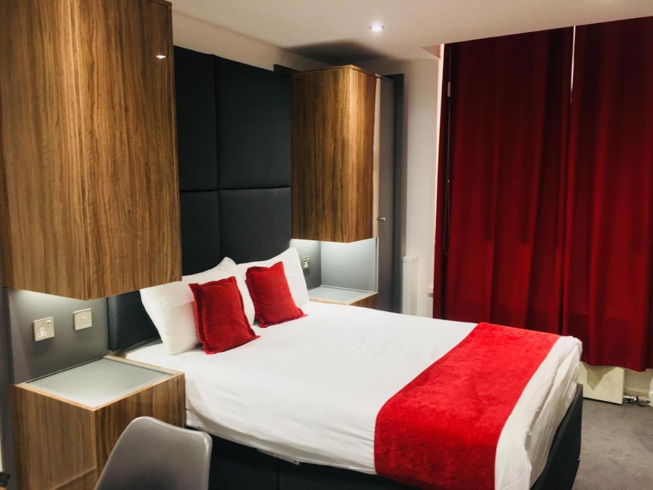 Отель Express Newcastle