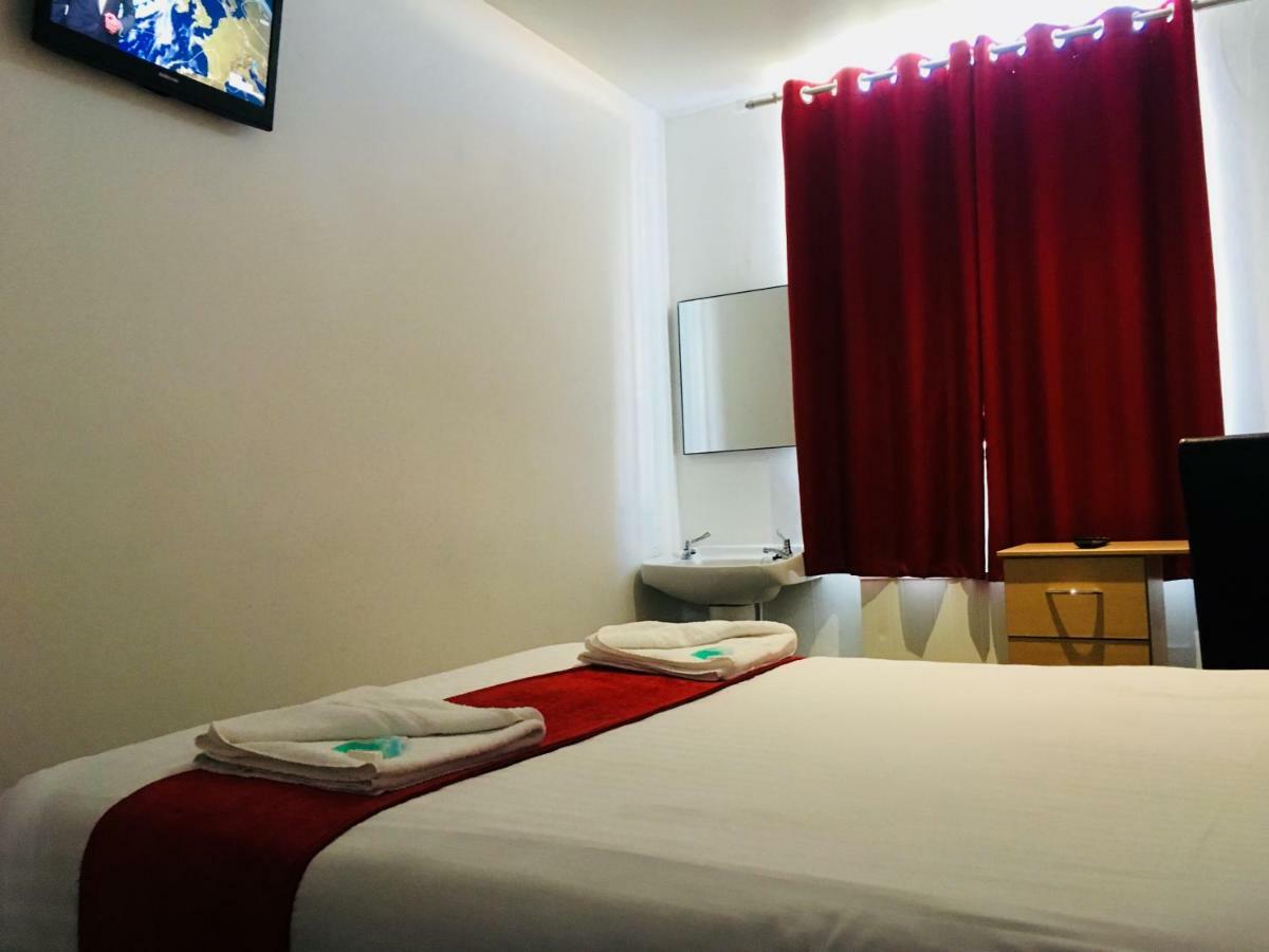 Отель Express Newcastle